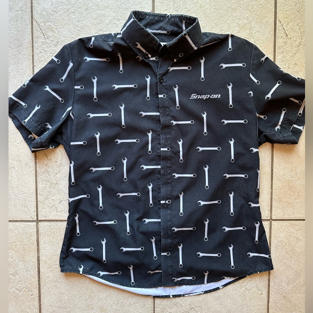Snap On Tools Wrench Button Down Shirt Medium
